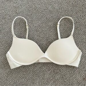 Pepper Zero-G Wirefree Lift Up Bra Size 34A